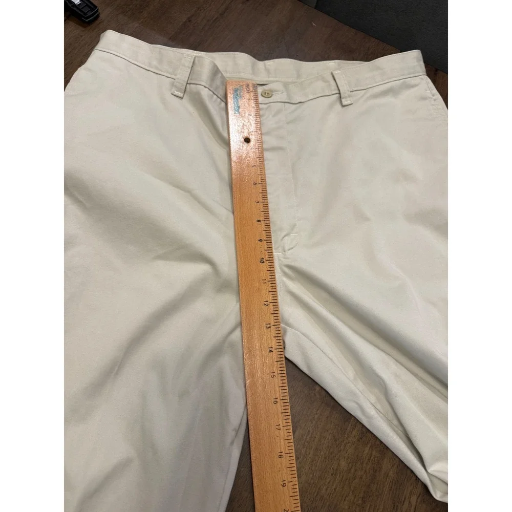 Lee Performance Khakis Mens 40x30 Beige Stone Cotton Flat Front Straight Pants